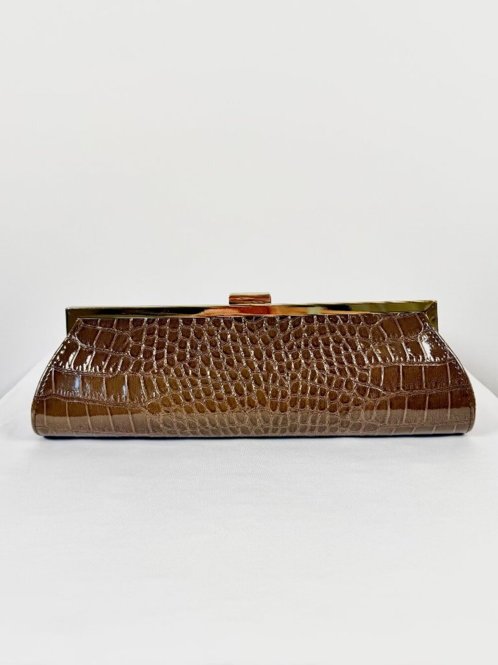 Vintage 90s Nicole Lee Brown Croc-Embossed Elongated Frame Clutch Bag